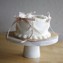 Load image into Gallery viewer, Bento Cake - Lace &amp; Layers

